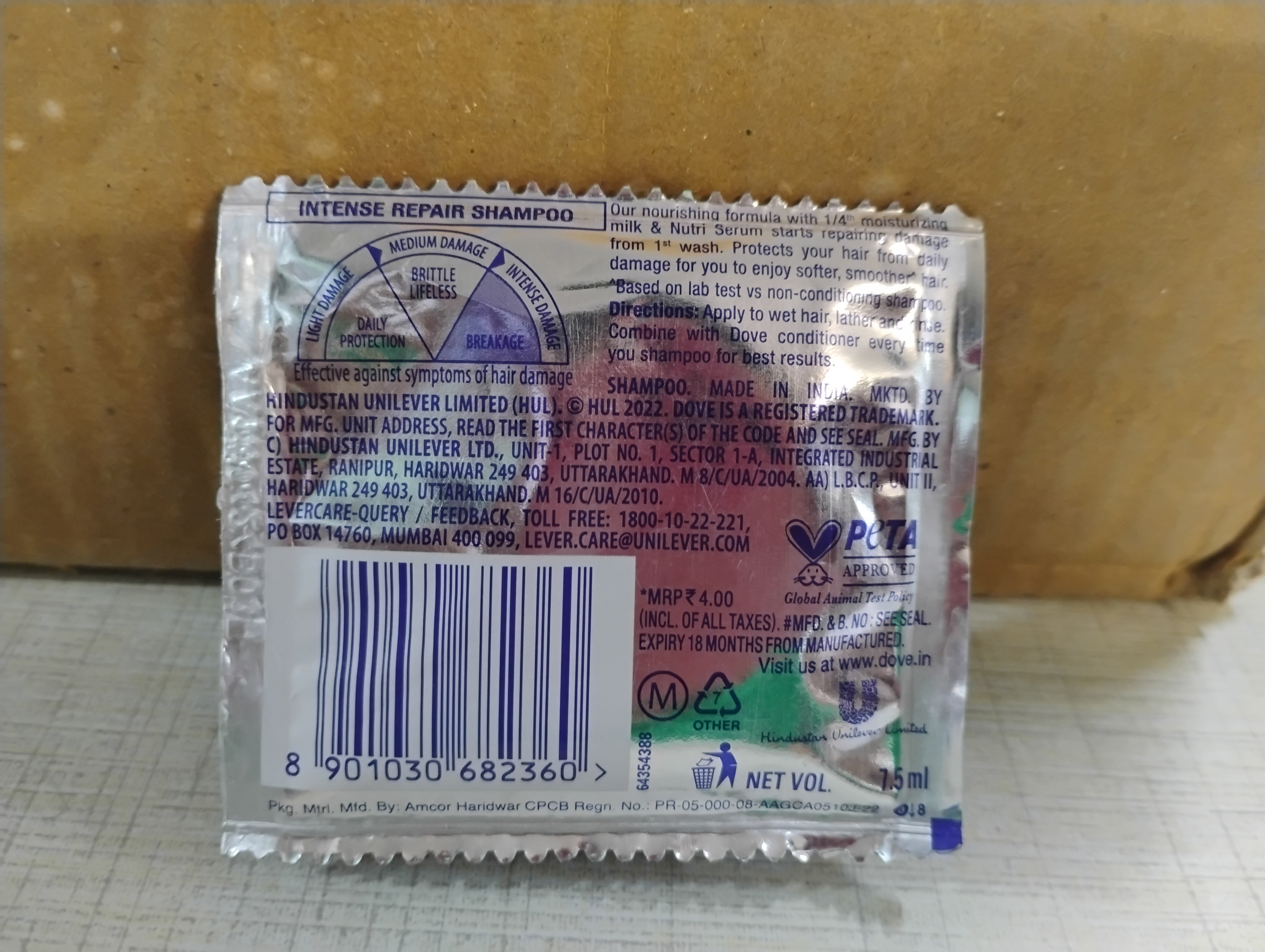 DOVE INTENSE REPAIR SHAMPOO POUCH 7.5MLX768PCS MRP 3072/-(4X768n)