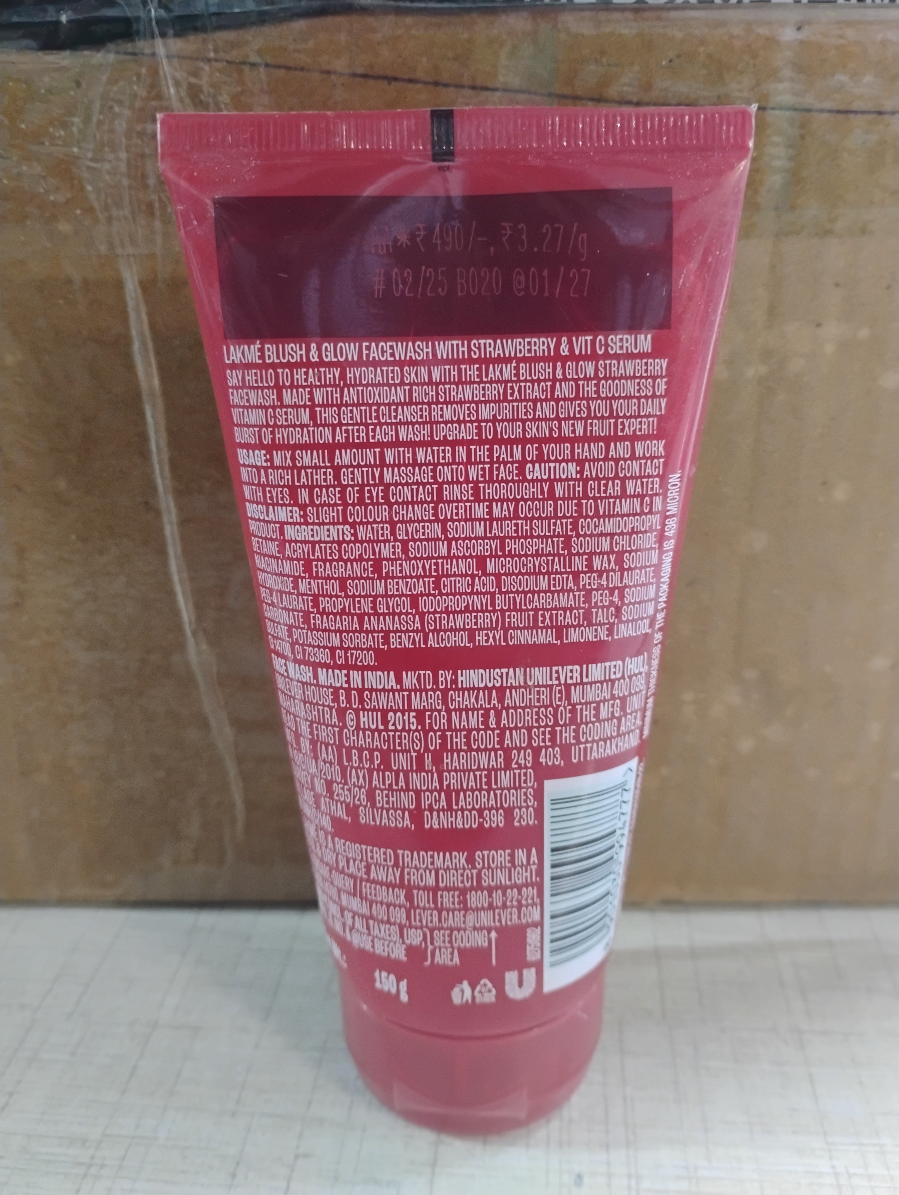LAKME BLUSH GLOW FACE WASH