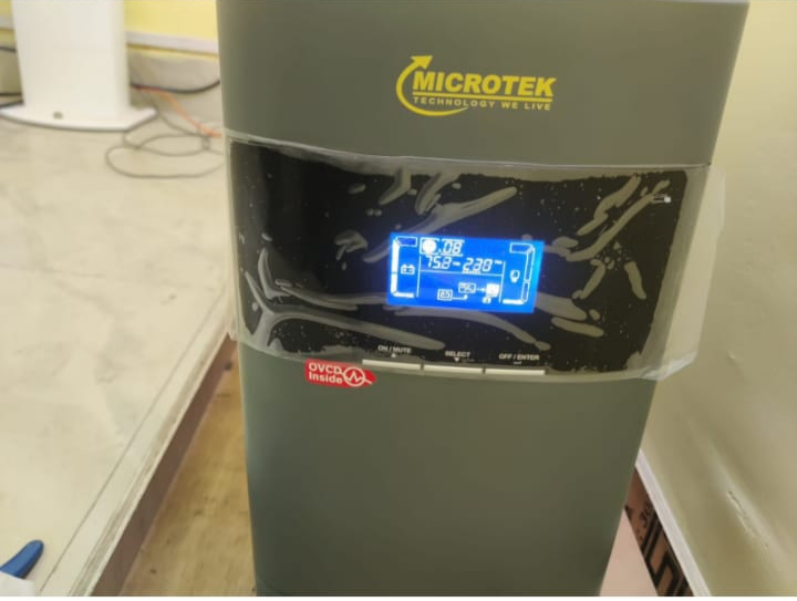 MACTROTEK MAX+ ( UPS ) 1KVA