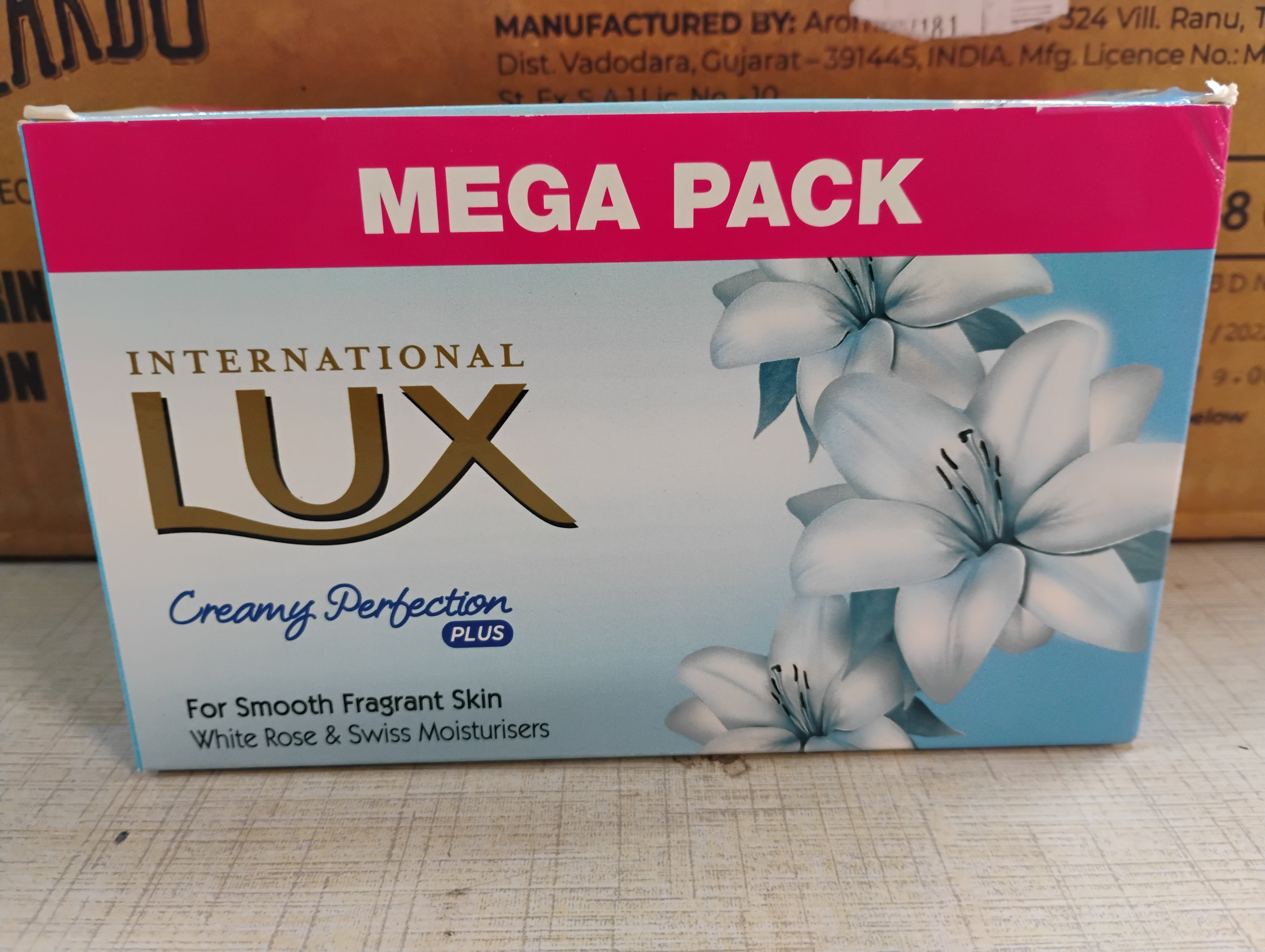 LUX INTERNATIONAL SOAP