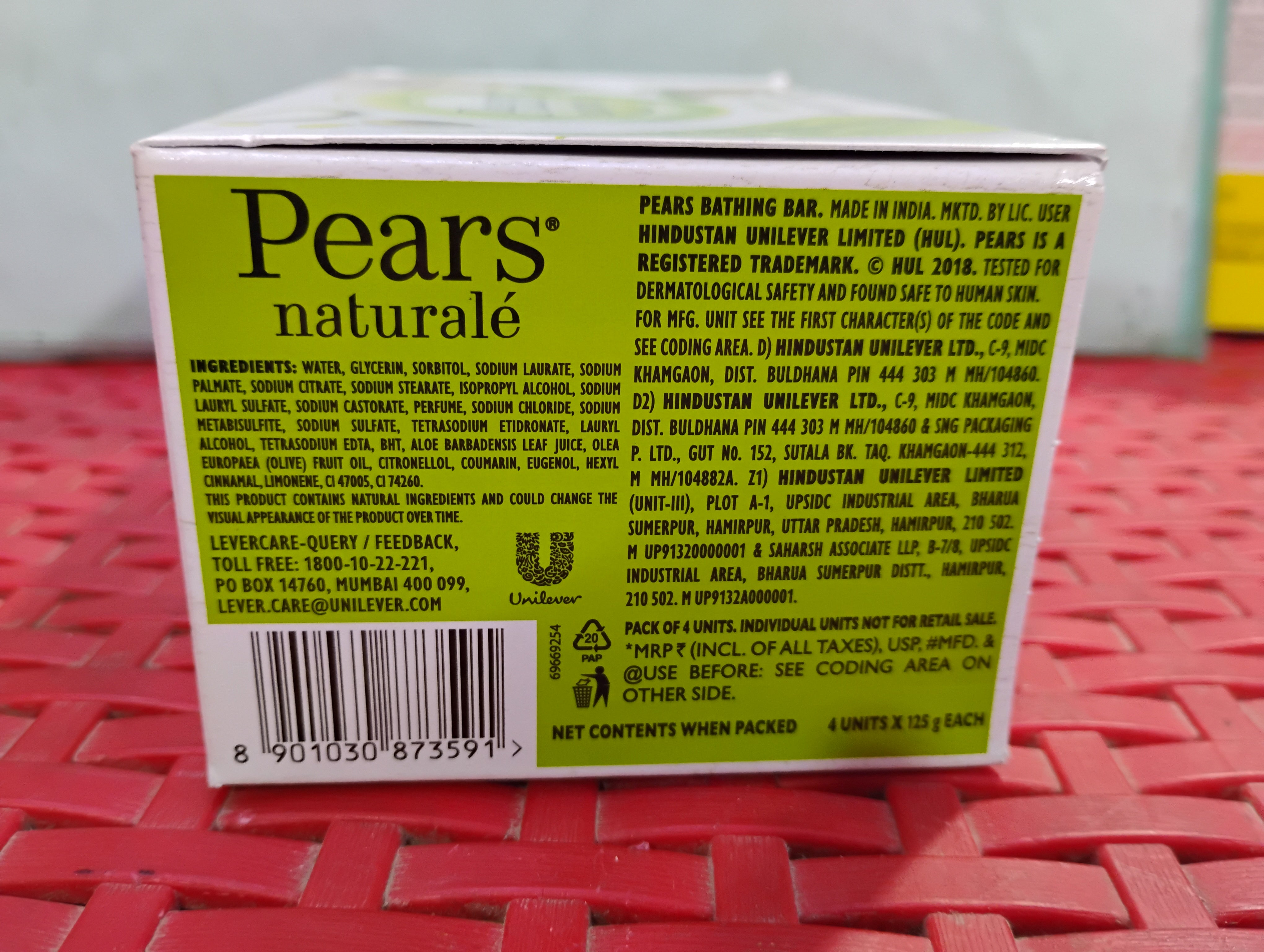 PEARS NATURALE SOAP