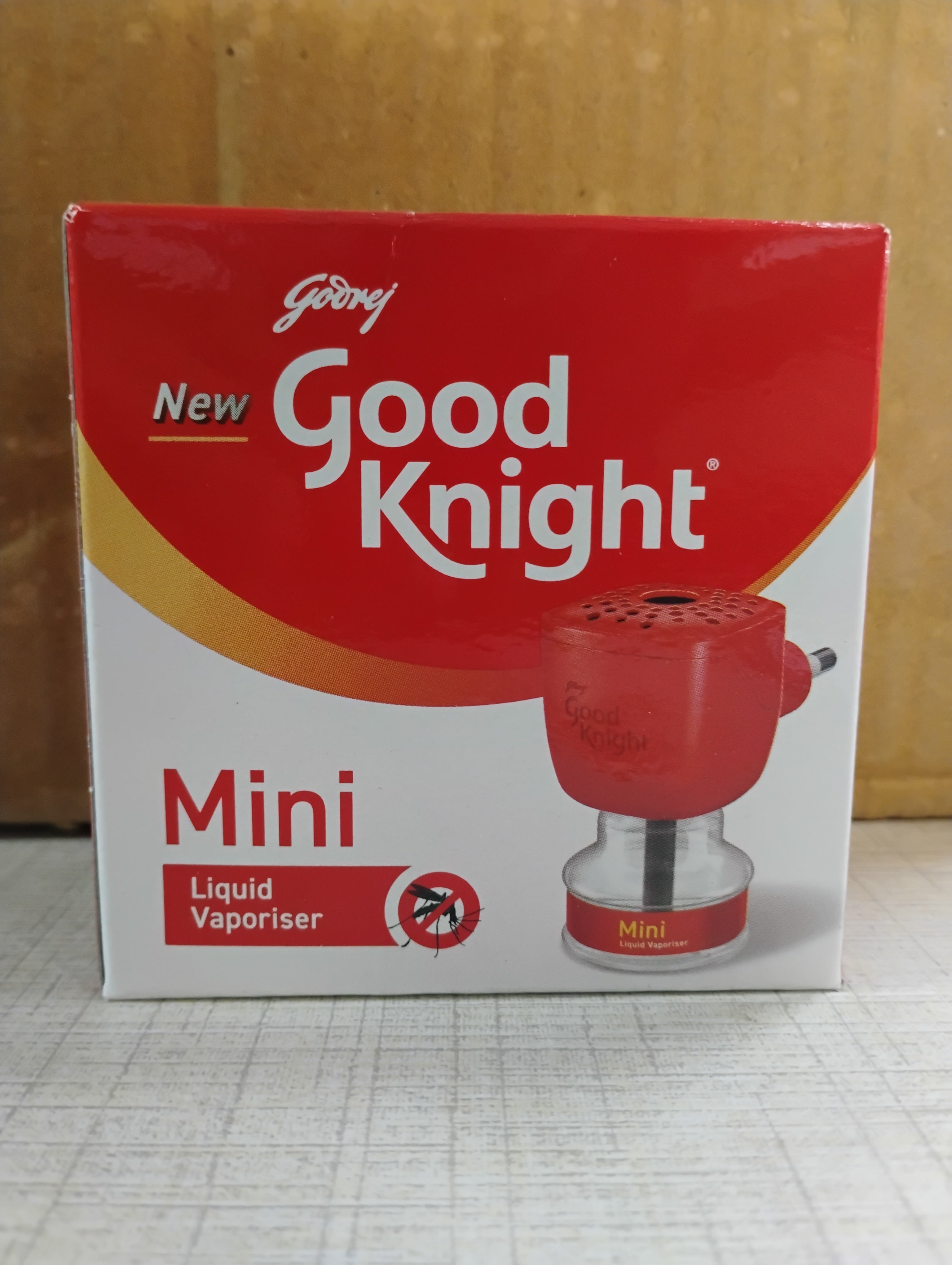 GODREJ GOOD KNIGHT COMBI MINI MACHINE+REFILL 25ML MRP 50/-