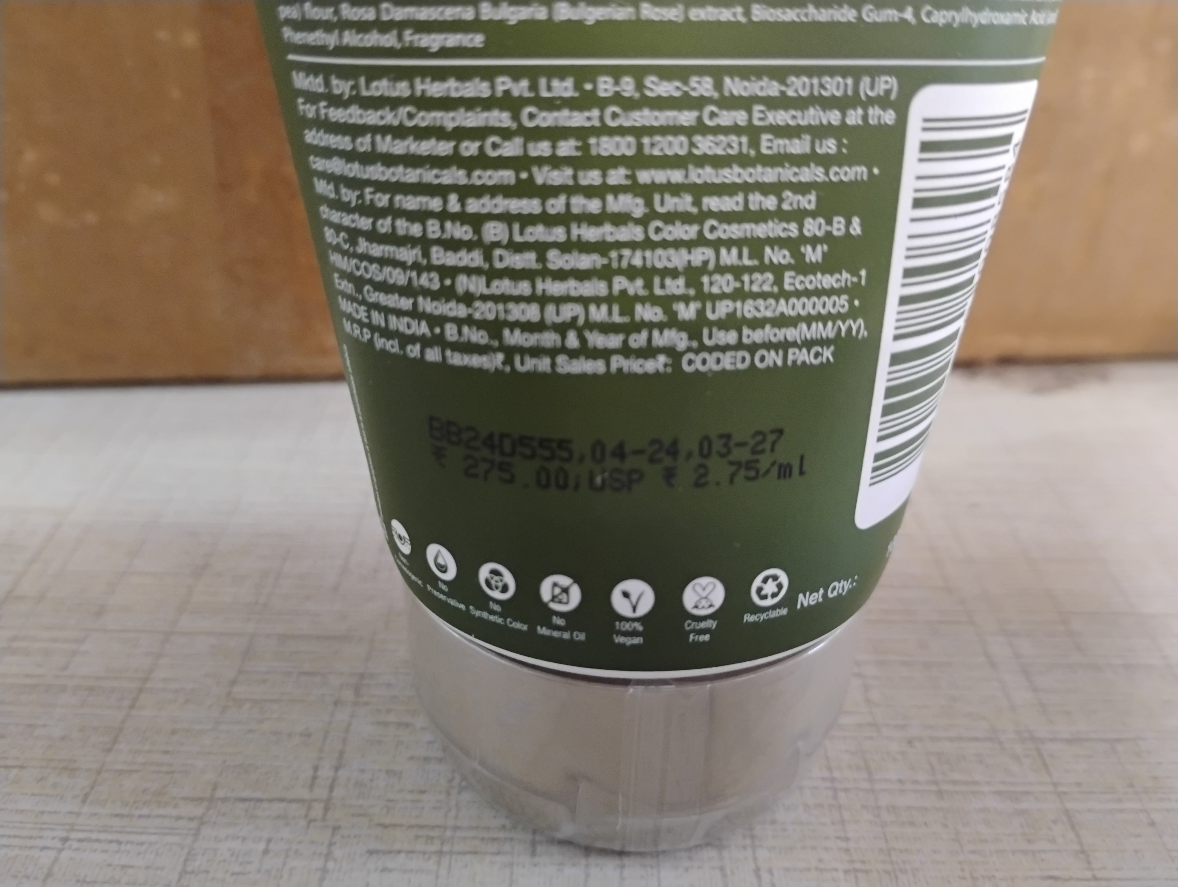 LOTUS UBTAN DE TAN FACE WASH